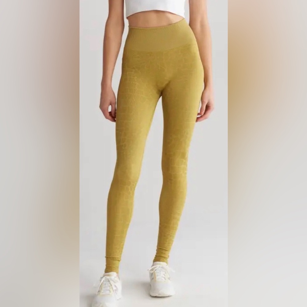 Good American Croc Matte Shine Seamless Leggings, Pickled Olive, sz 1/2 (US S/M)